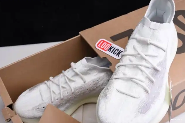 Calcite Boost GZ8668 Glow 380 Adidas Yeezy 0622